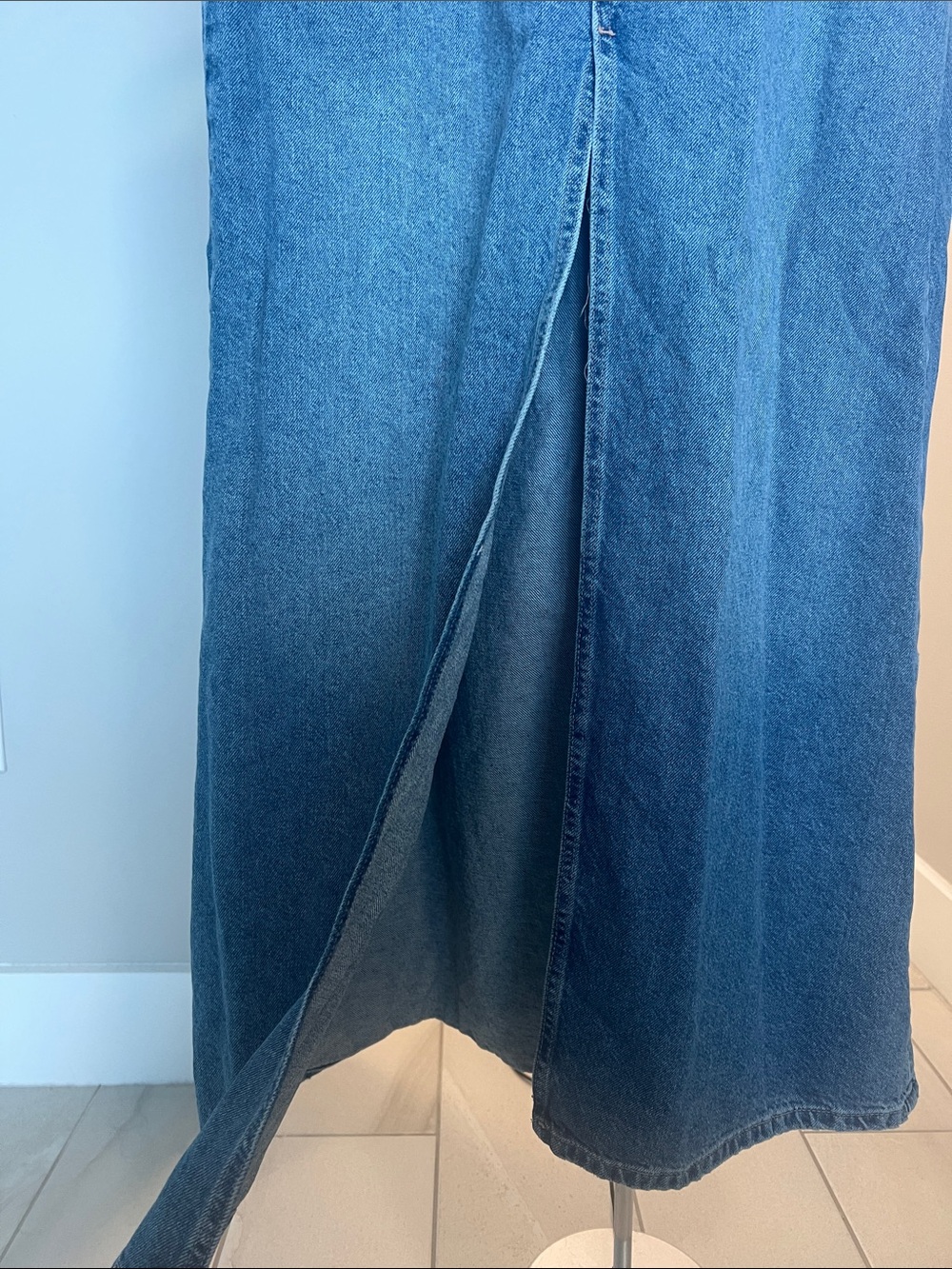 We The Free Blue Denim Maxi Skirt With Slit - Picture 4 of 8